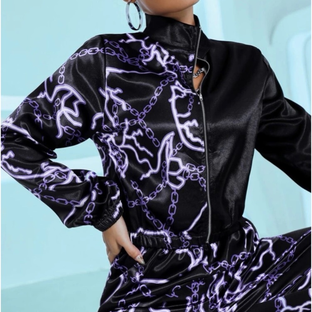 Stylish Black & Purple Chain-Print Bomber Jacket